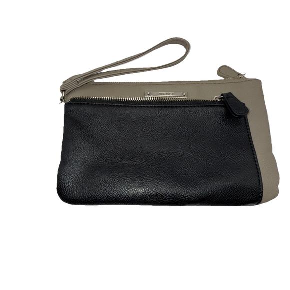 Nine West pocketbook - 8” x 6” Black / Gray - Picture 1 of 9